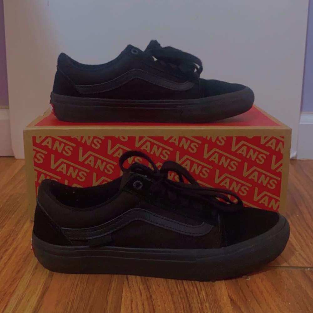 Black Vans